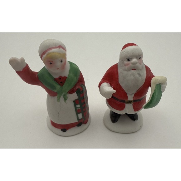 Lemax Christmas Village Accessories Lot Of 8 Santa, Sledding, Snowman Winter - Picture 7 of 14